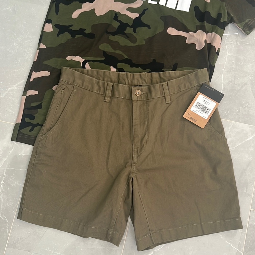 The North Face Mens Motion Short Burnt Olive Green Size 32